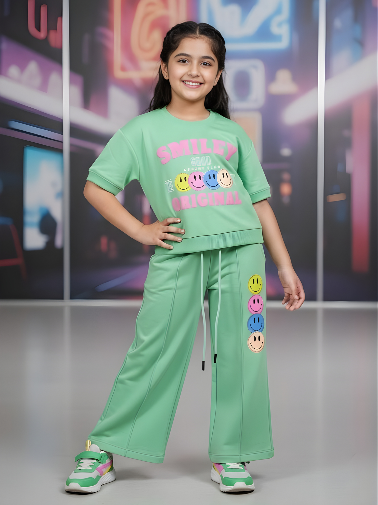 Girls Green Smiley Graphic Co-ord Set