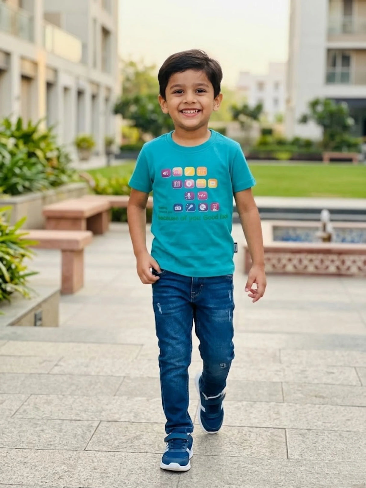 Boys Green Graphic Print Cotton T-Shirt