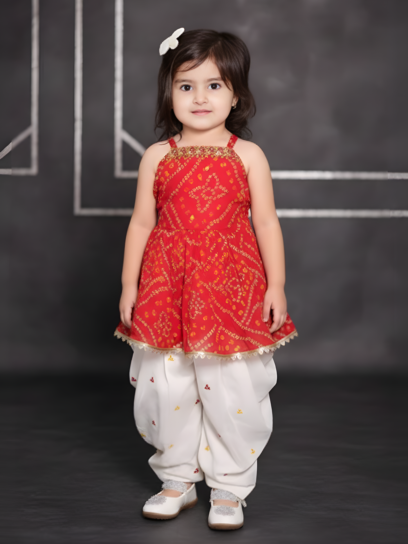 Girls Traditional Sleeves Less Patiala Set - Red
