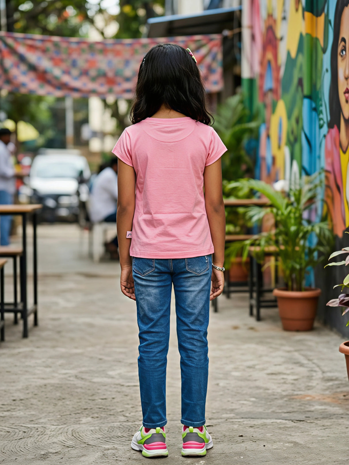 Girls Pink "Focus On The Good" Graphic T-Shirt.