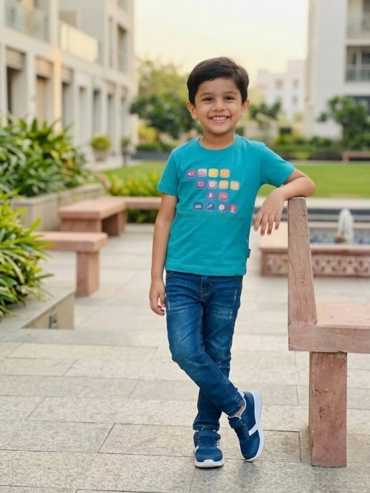 Boys Green Graphic Print Cotton T-Shirt