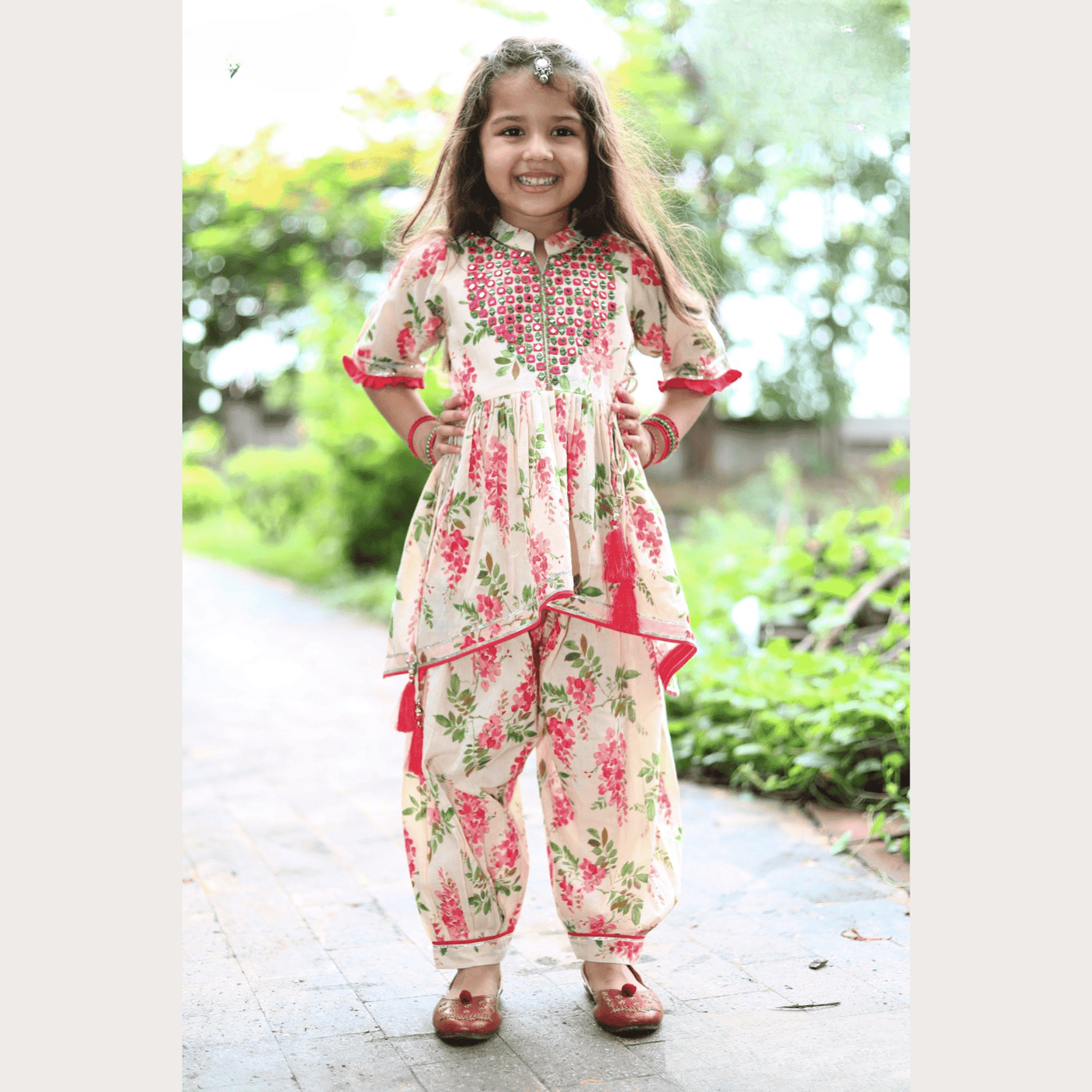 Girls Traditional 3/4th Sleeves Patiala Set - Cream & Pink