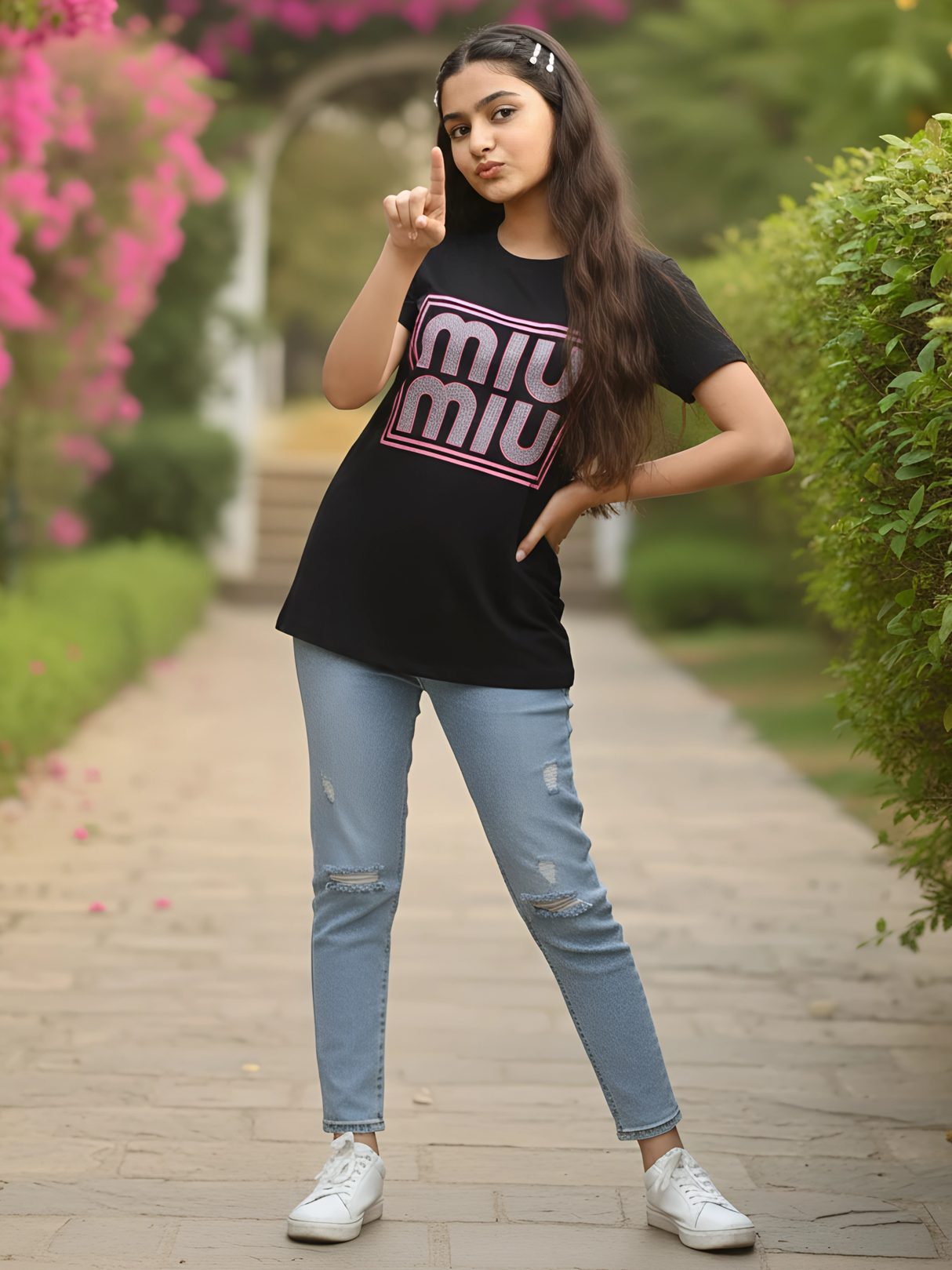 Girls’ Miu Miu Inspired Graphic T-Shirt - Black
