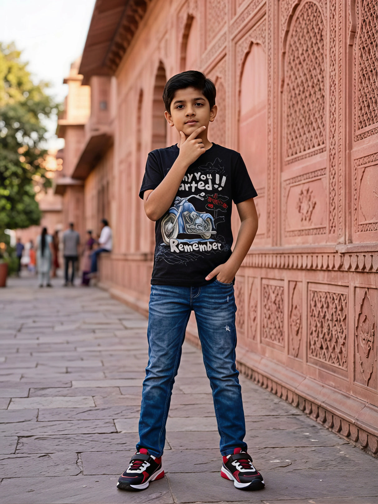 Boys Black Graphic Print Crew Neck T-Shirt