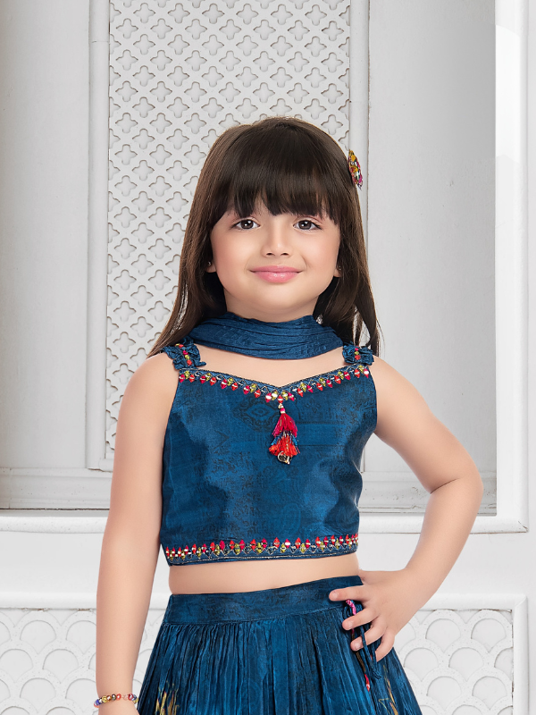 Girls Traditional Sleeves Less Long Choli - Blue