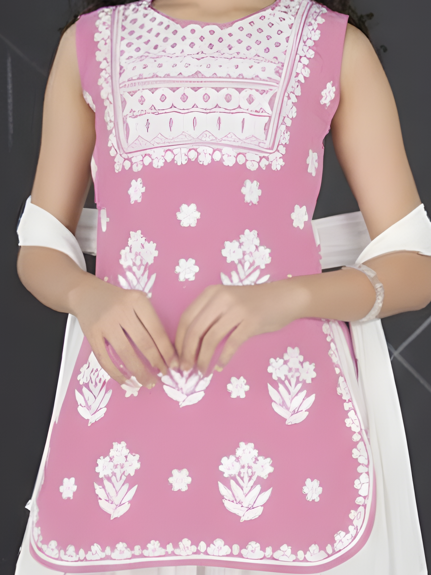 Girls Traditional 3/4th Sleeves Patiala Set - Pink