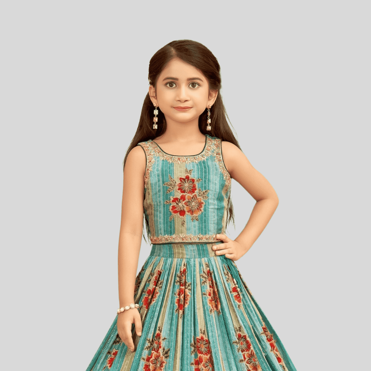 Girls Traditional Sleeves Less Long Choli - Green