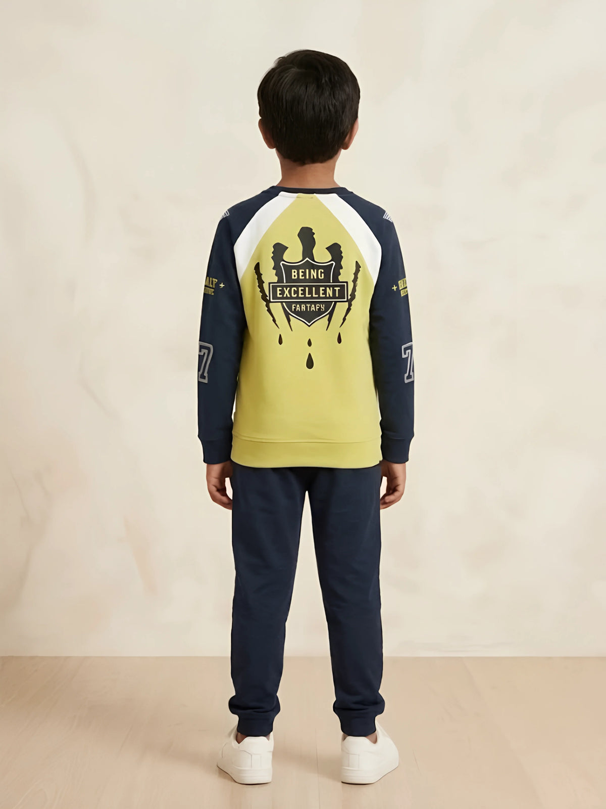 Boys Green Graphic Full Sleeve Casual T-Shirt