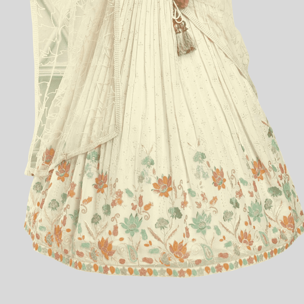 Girls Traditional 3/4th Sleeves Long Choli - Cream