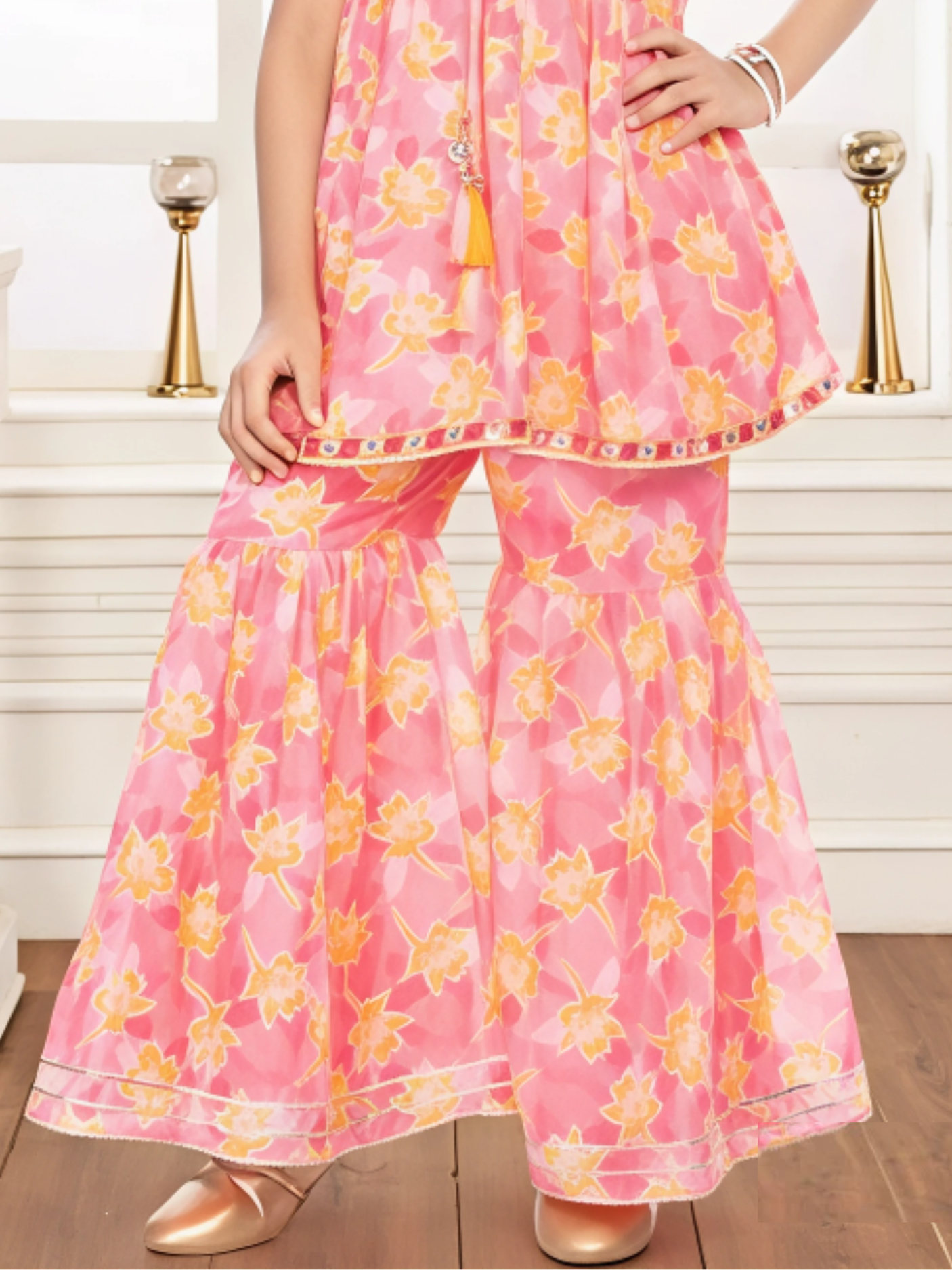 Girls Traditional Sleeves Less Sharara Set