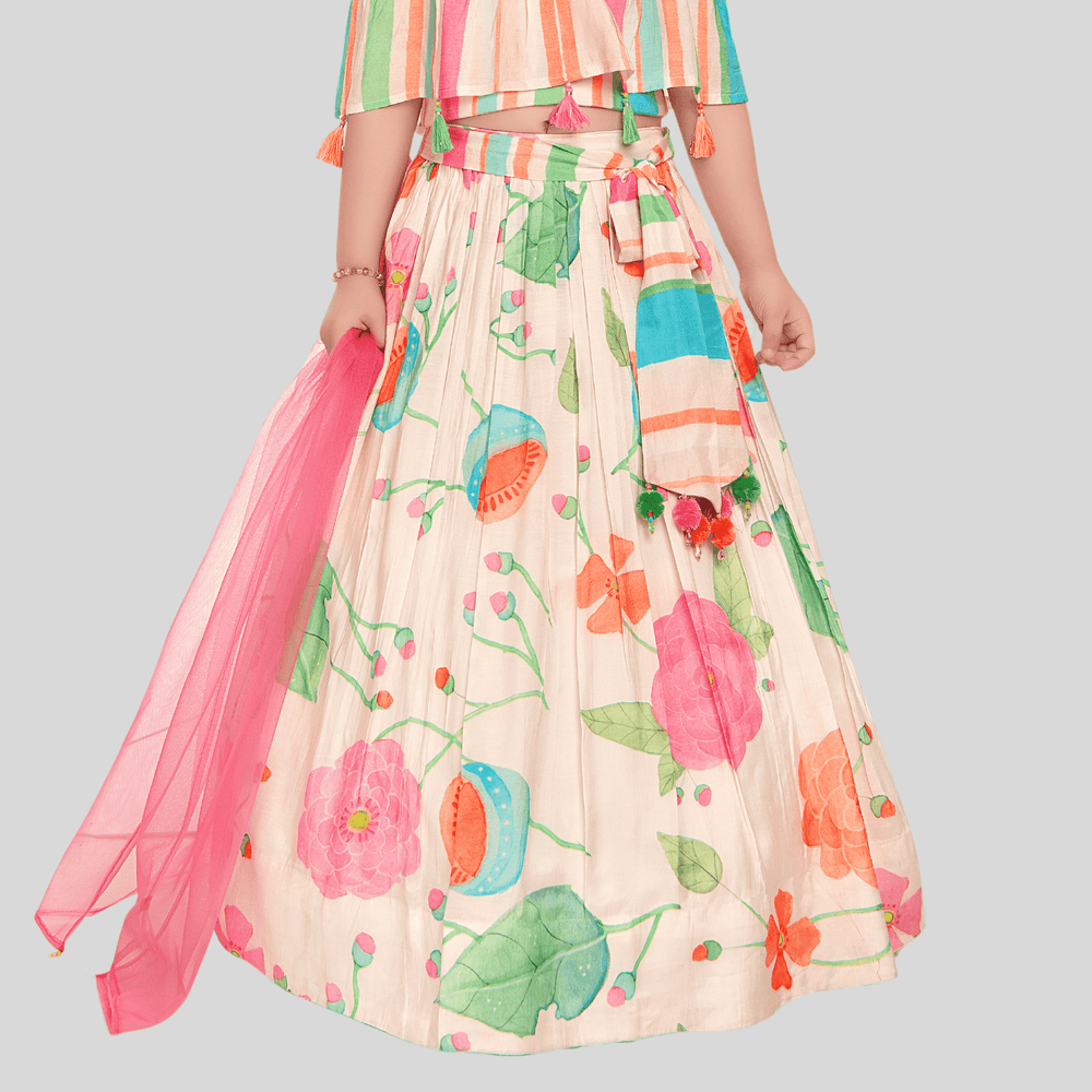 Girls Traditional Sleeves Less Long Choli - Cream