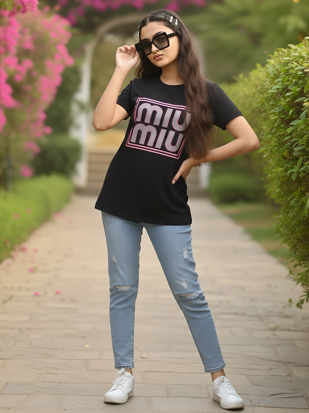 Girls’ Miu Miu Inspired Graphic T-Shirt - Black