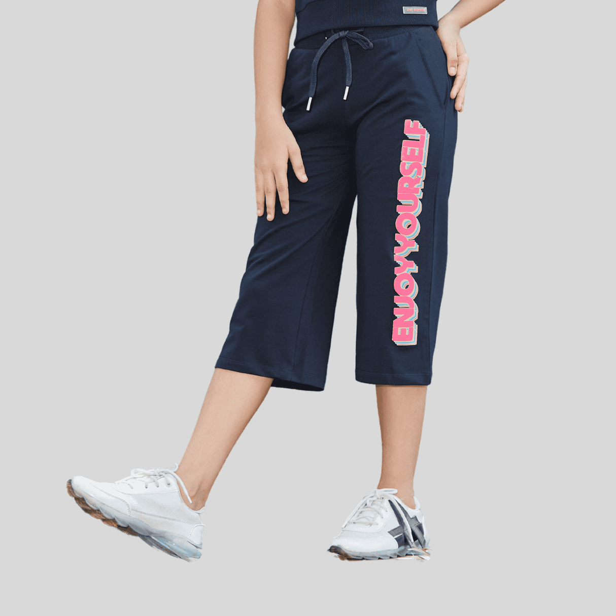 Girls Casual Printed Half Sleeves Capri Set - Navy Blue