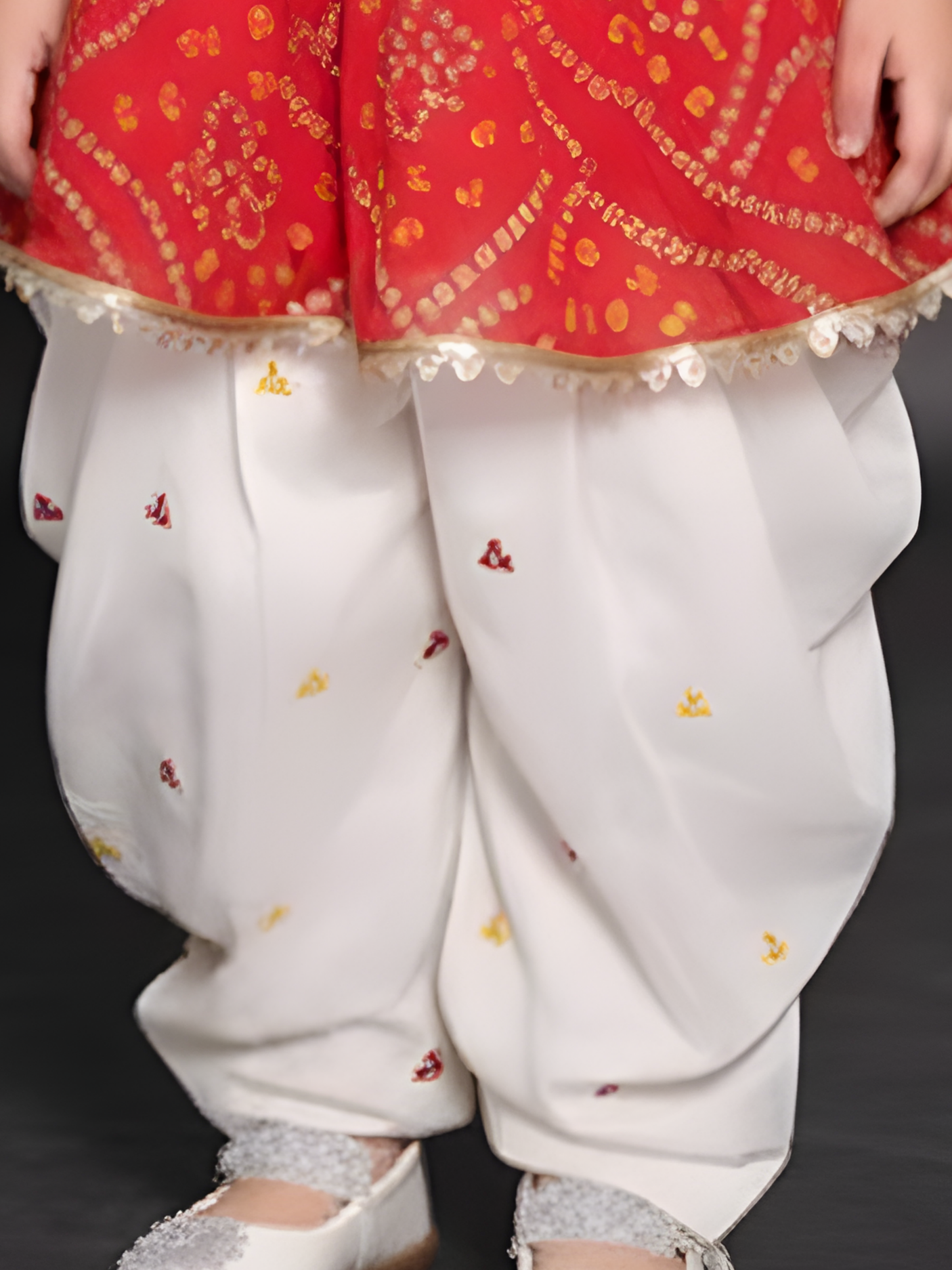 Girls Traditional Sleeves Less Patiala Set - Red