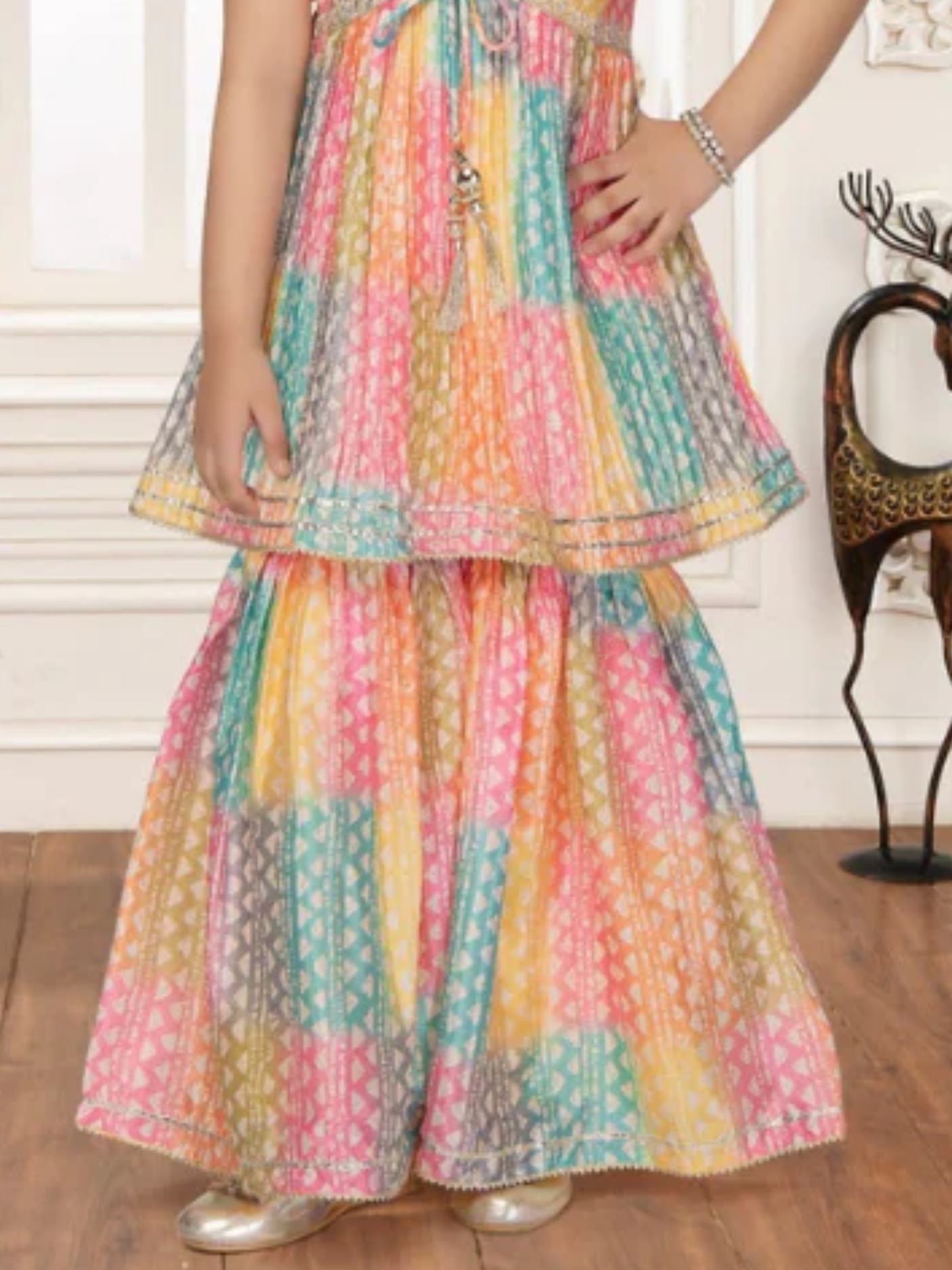 Girls Traditional Sleeves Less Sharara Set