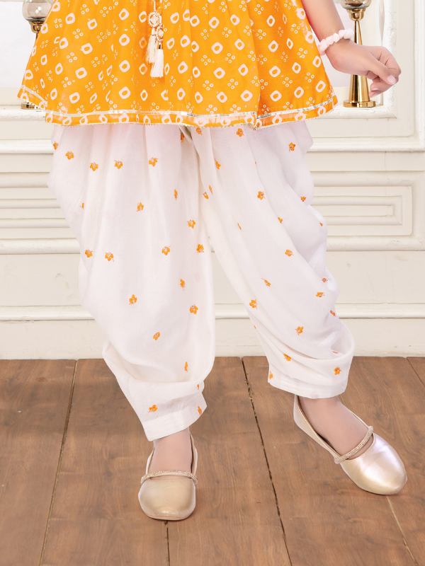 Girls Traditional Sleeve Less Patiala Set - Lemon Yellow
