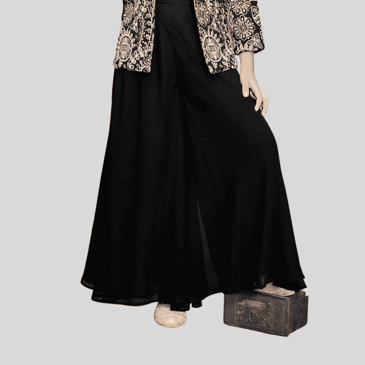 Girls Traditional 3/4th Sleeves Plazo Set - Black