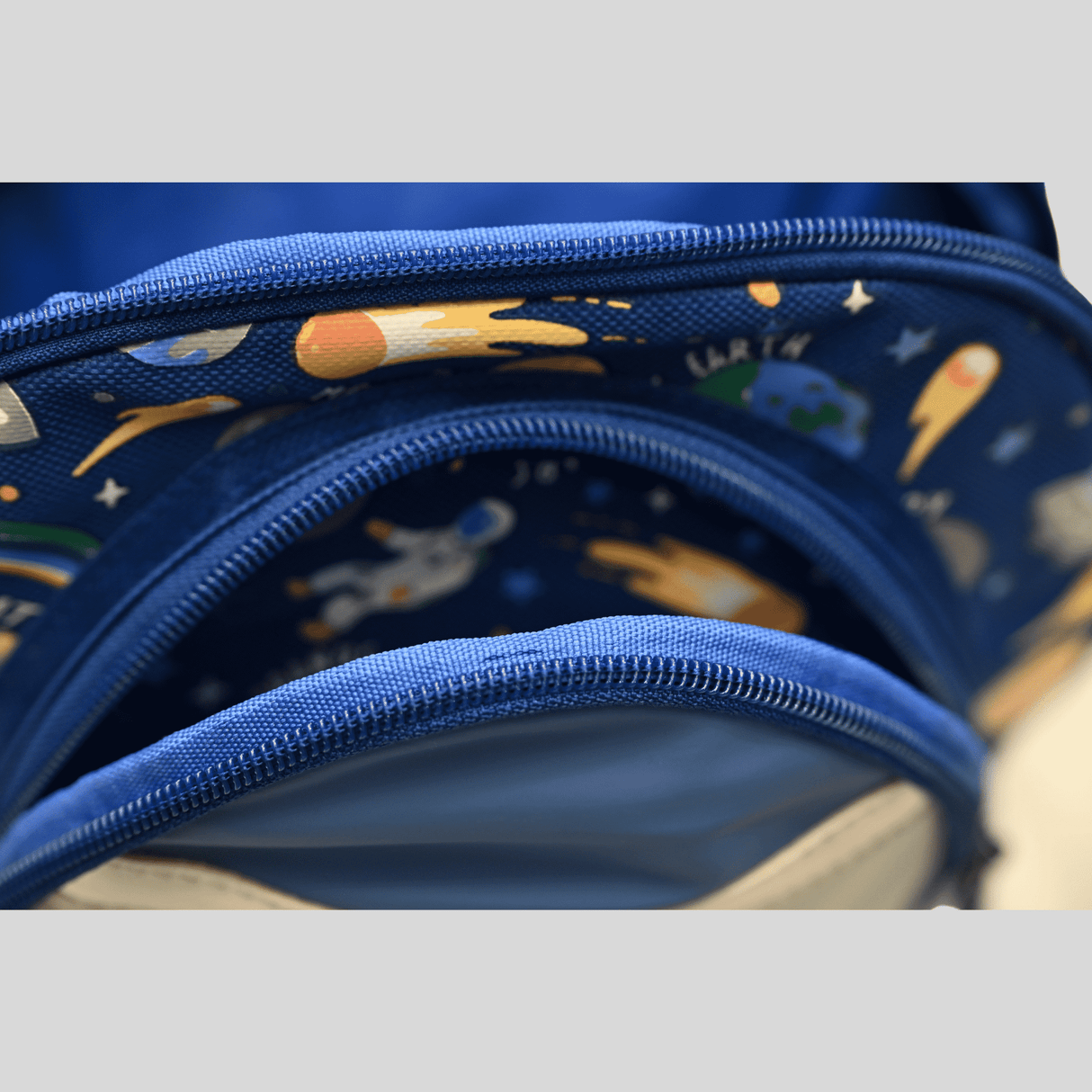 BT School Bag Back Pack For UNISEX - Blue.