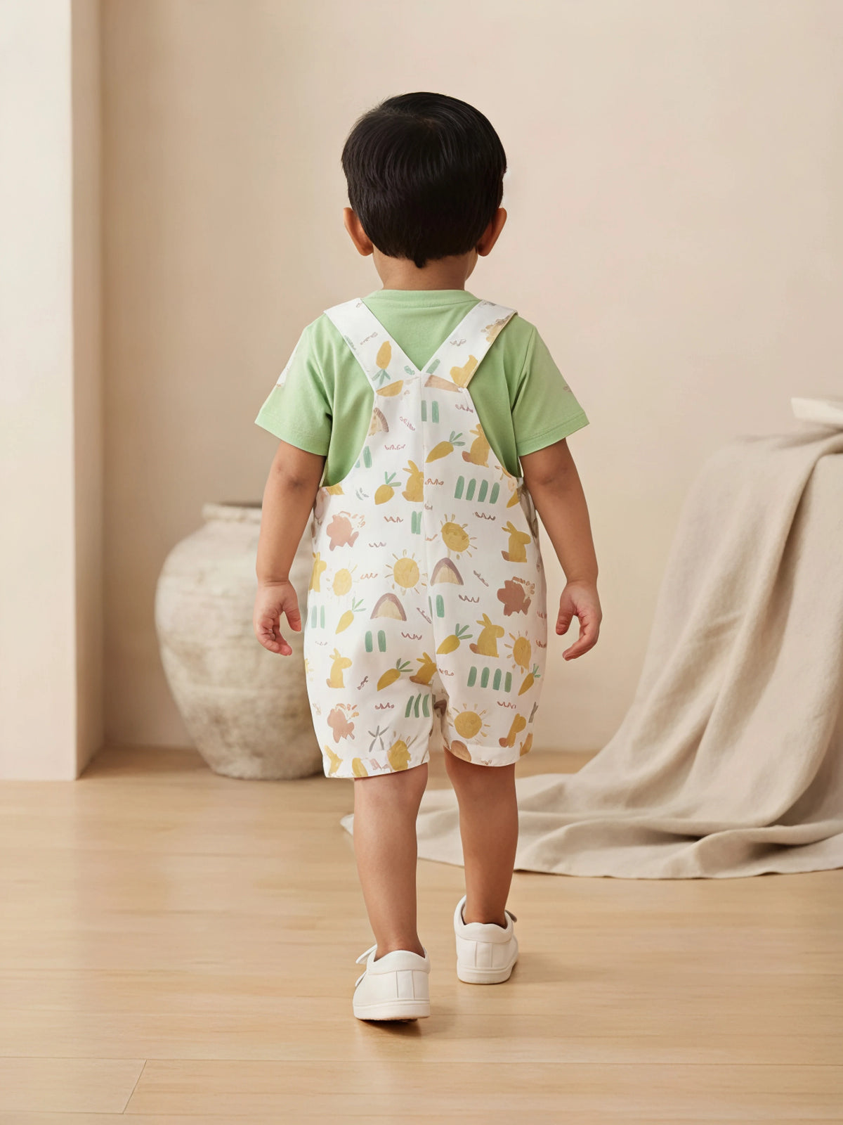 Infant Boys Green Printed Dungaree Set..