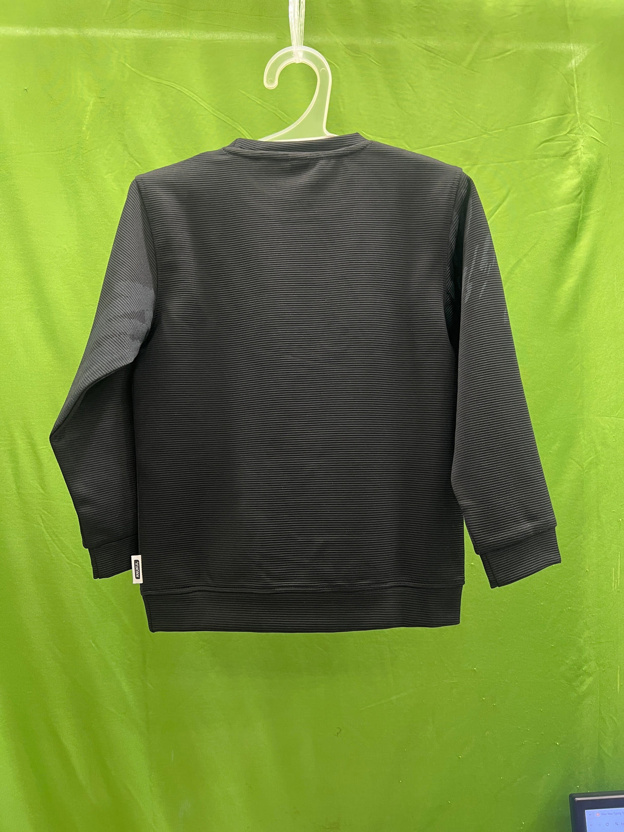 Black - sweatshirt
