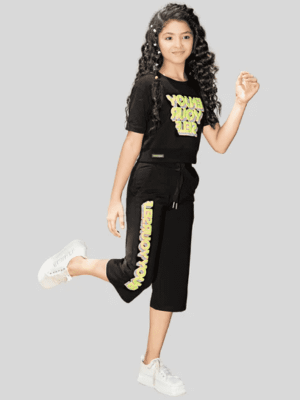 Girls Casual Printed Half Sleeves Capri Set - Black