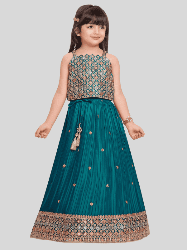 Girls Traditional Sleeves Less Long Choli - Green
