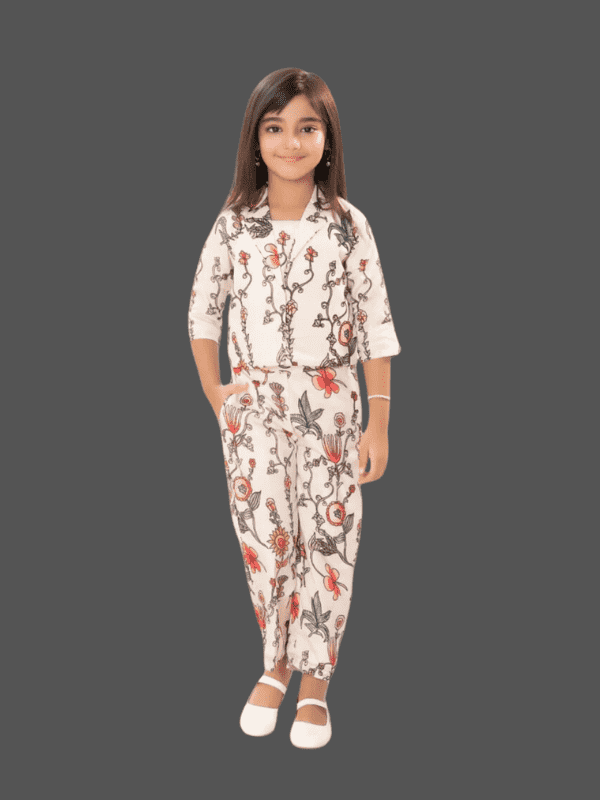 Girls Traditional 3/4th Sleeves Chuddidar Sets - Cream