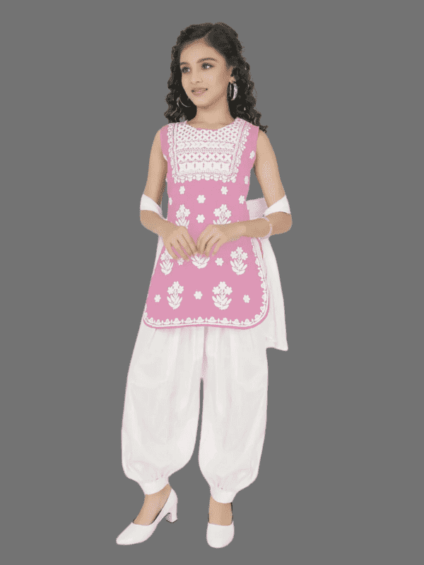 Girls Traditional 3/4th Sleeves Patiala Set - D.Pink