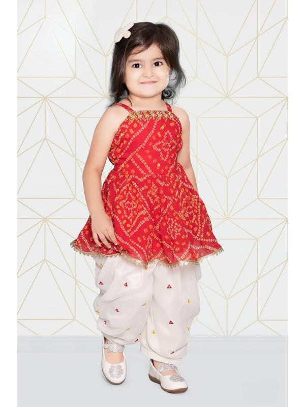 Girls Traditional Sleeves Less Patiala Set - Red