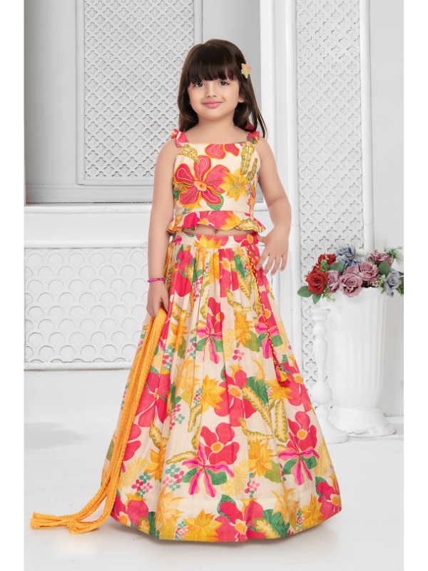 Girls Traditional Sleeves Less Long Choli - Cream