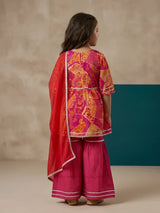 Girls Pink Printed Ethnic Sharara Set.