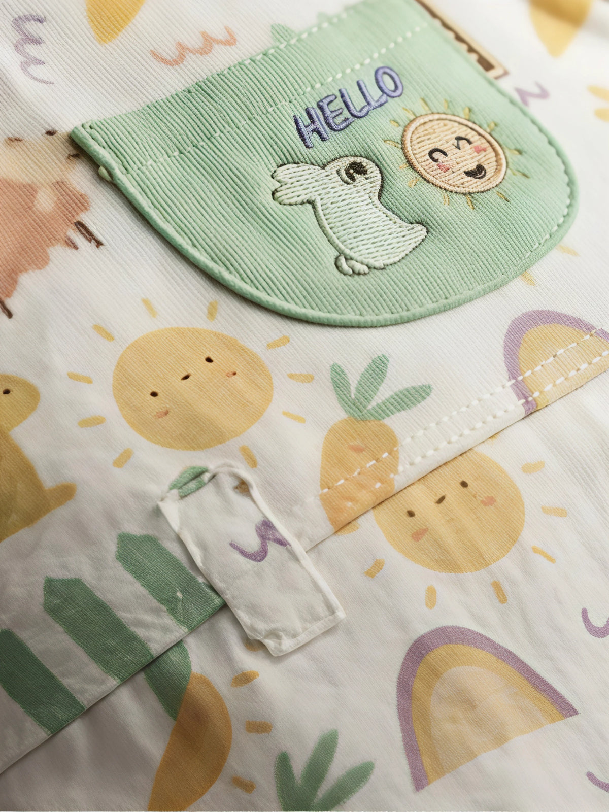 Infant Boys Green Printed Dungaree Set..