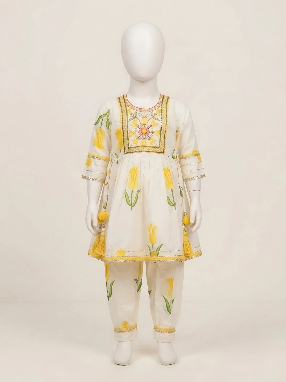 Girls Cream Floral Floral Printed Patiala Suit Set with Embroidery & Tassels