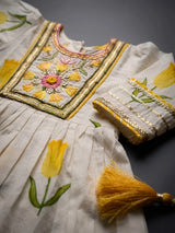 Girls Cream Floral Floral Printed Patiala Suit Set with Embroidery & Tassels