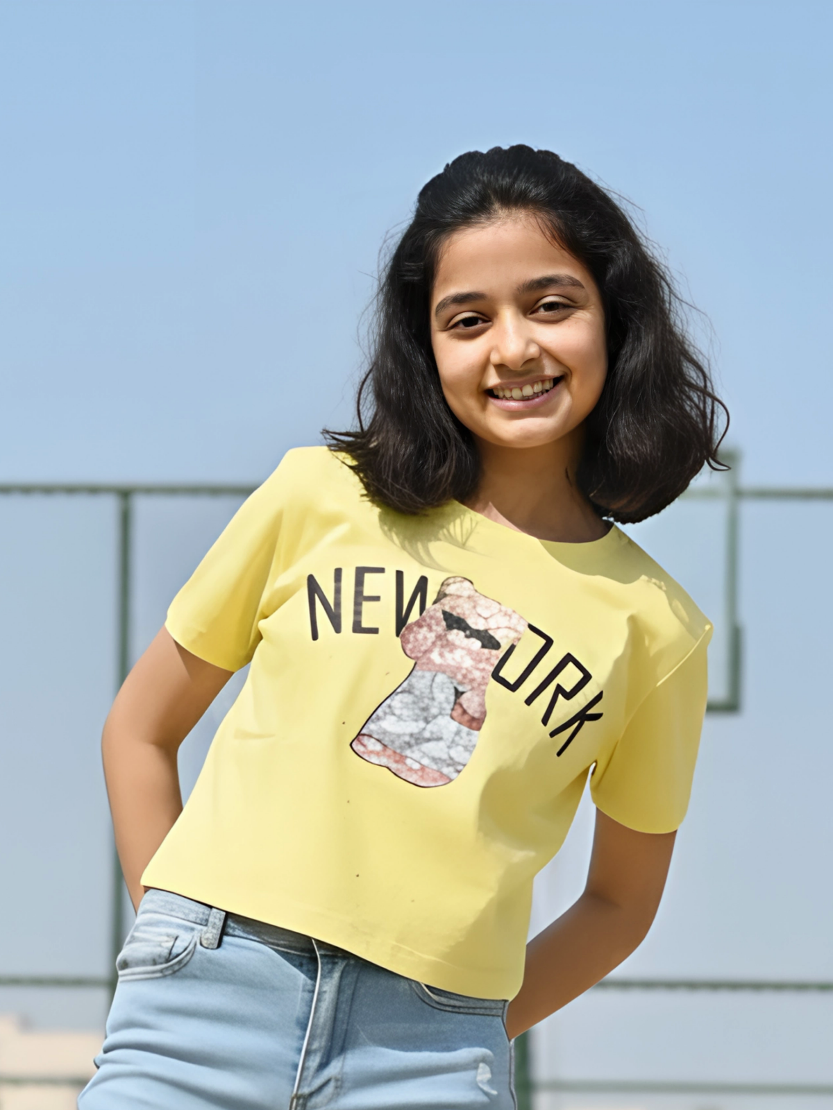 Girls' Trendy Yellow Graphic Print Crop Top