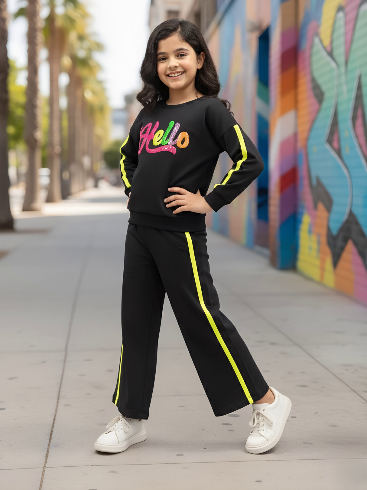 Girls' Black "Hello" Graphic Sweatshirt & Wide-Leg Pants Co-ord Set