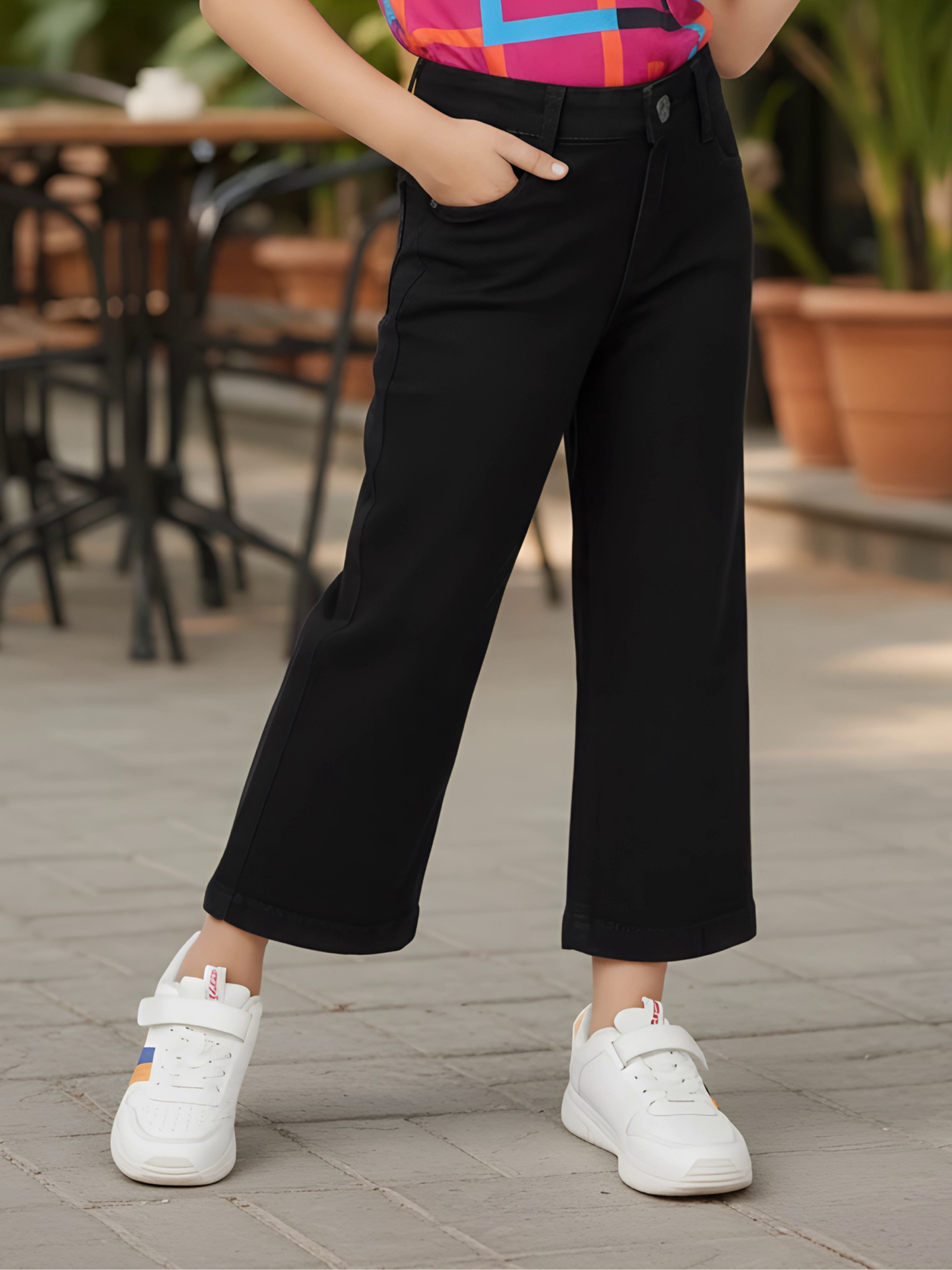 Girls' Classic Black Wide-Leg Denim Jeans - Comfort Fit