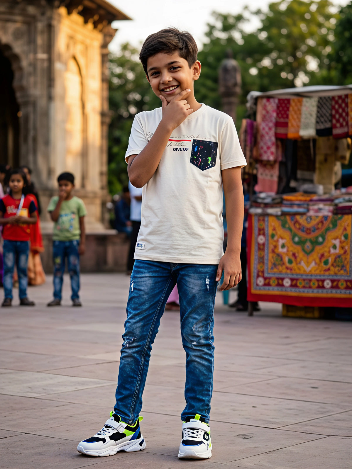 Boys' Elegant Cream Crew Neck T-Shirt with Contrast Pocket