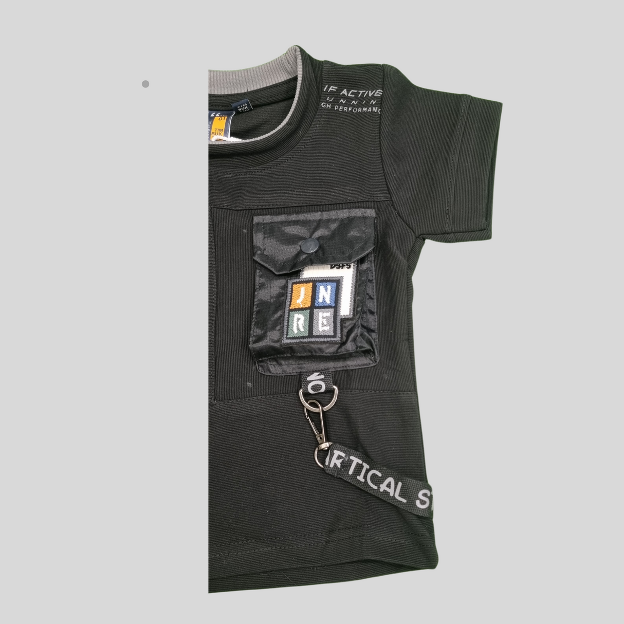Stylish Boys' T-Shirt with Utility Pocket & Patch Details – Trendy & Functional