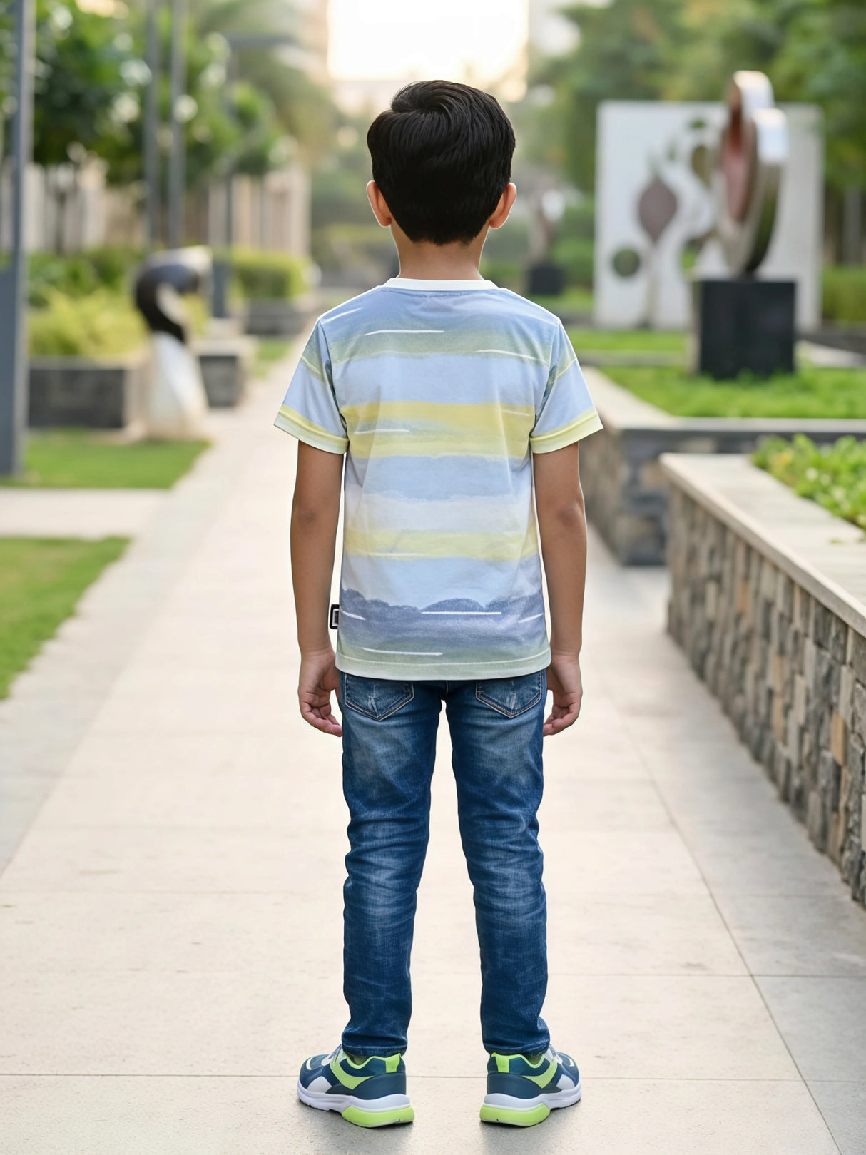 Boys Yellow Ombre Graphic Print T-Shirt