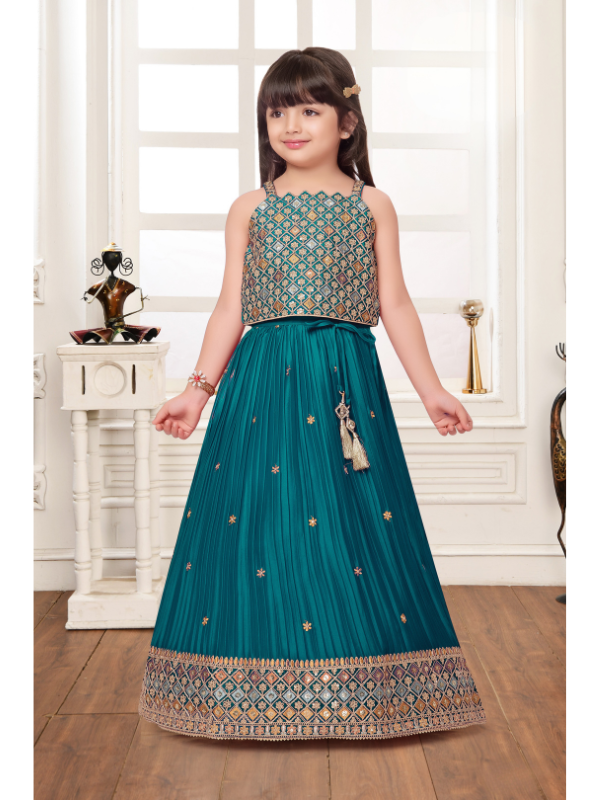 Girls Traditional Sleeves Less Long Choli - Green