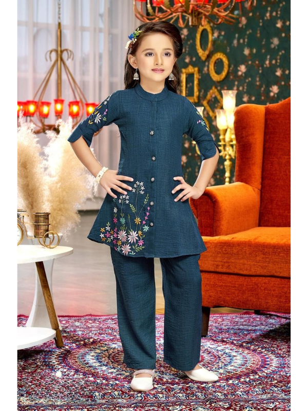 Girls Traditional 3/4th Sleeves Plazo Set - Blue