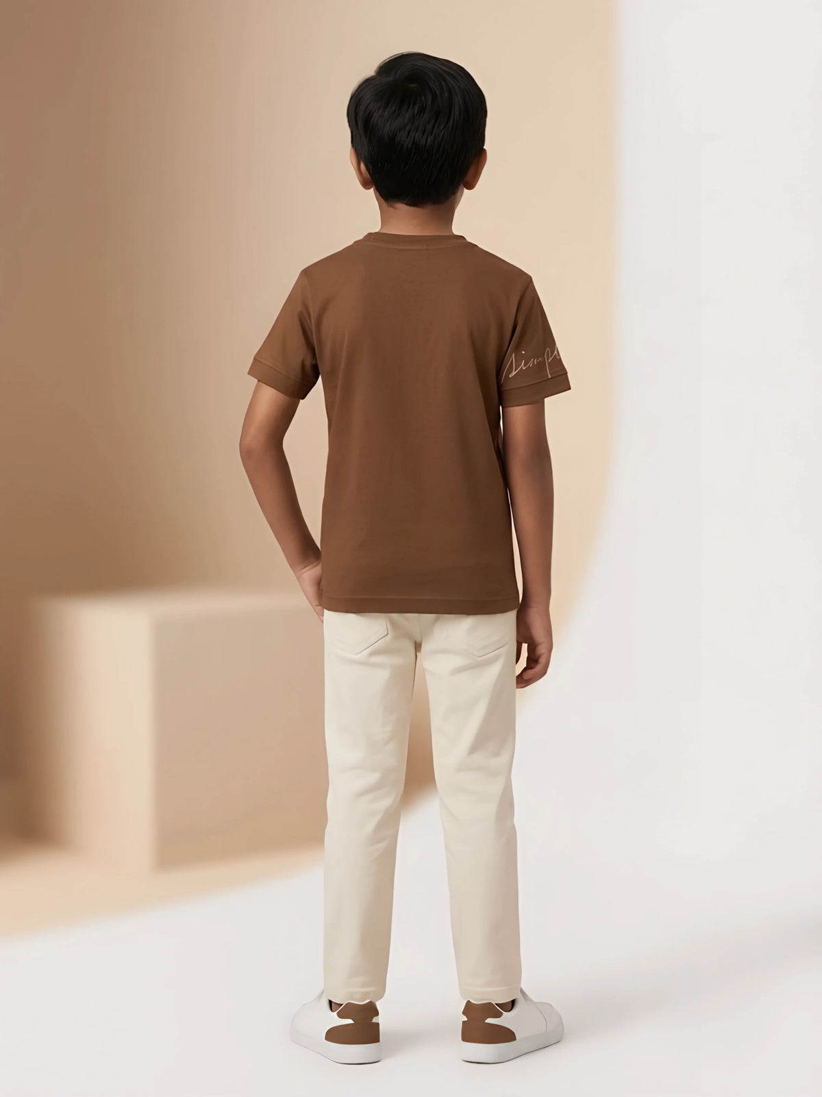 Boys Brown Graphic Printed Crew Neck T-Shirt