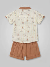 Boys Cream Boat Print Coordinate Set.