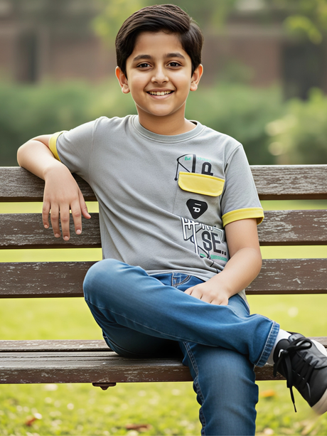 Kids' 'Unexpected Rise' Pocket Graphic T-Shirt - Speckled Gray Tee.