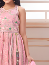 Girls Traditional Half Sleeves Long Choli - Pink