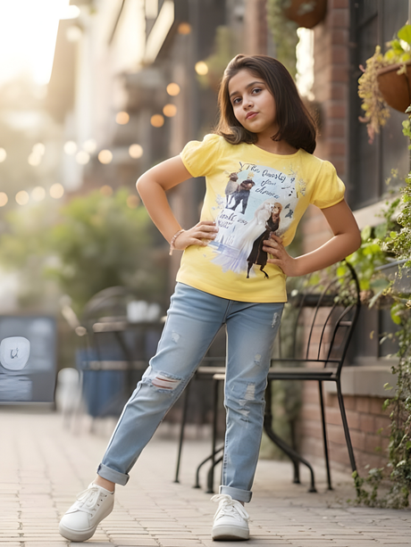 Girls' Yellow Disney Frozen II "Family Built on Trust" Graphic T-Shirt