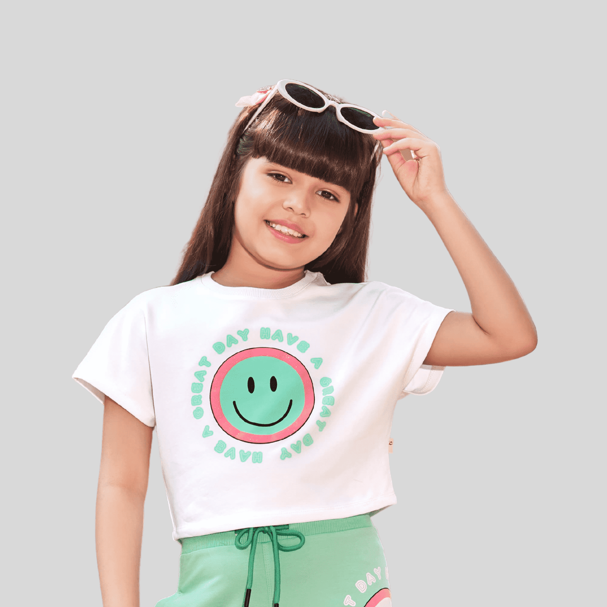 Girls Casual Plain Sleeve Less Short Set - Green
