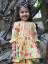 Girls Traditional 3/4th Sleeves Sharara Set