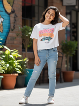 Girls' Casual White Graphic Print Crop Top with "Good Vibes Only" Typography